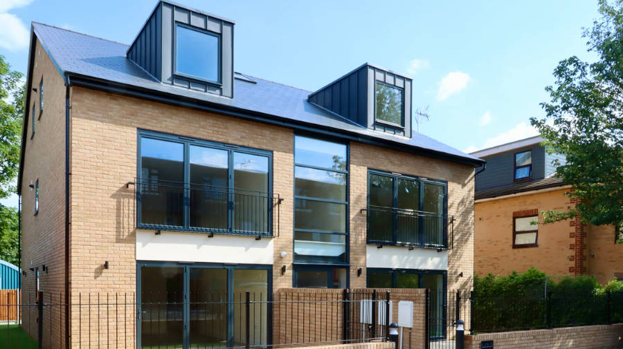 Read more about the article Stamford Court